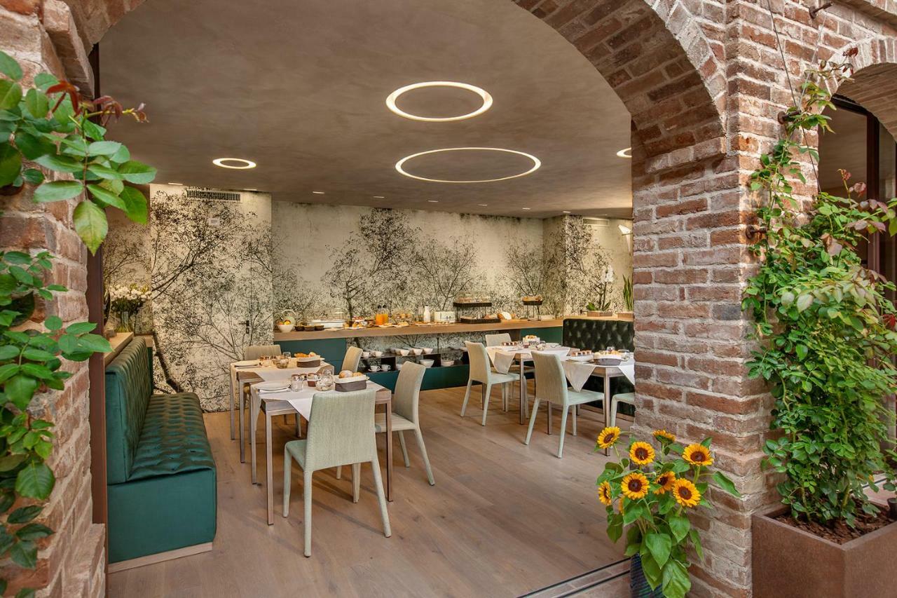 Il Cortile Di San Michele Bed and Breakfast Guarene Εξωτερικό φωτογραφία