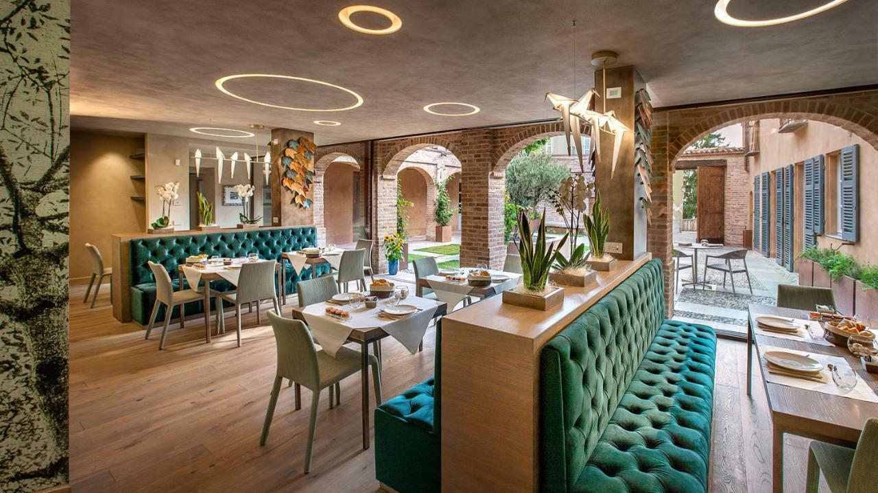 Il Cortile Di San Michele Bed and Breakfast Guarene Εξωτερικό φωτογραφία