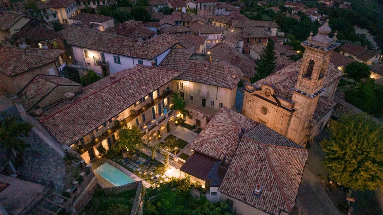Il Cortile Di San Michele Bed and Breakfast Guarene Εξωτερικό φωτογραφία